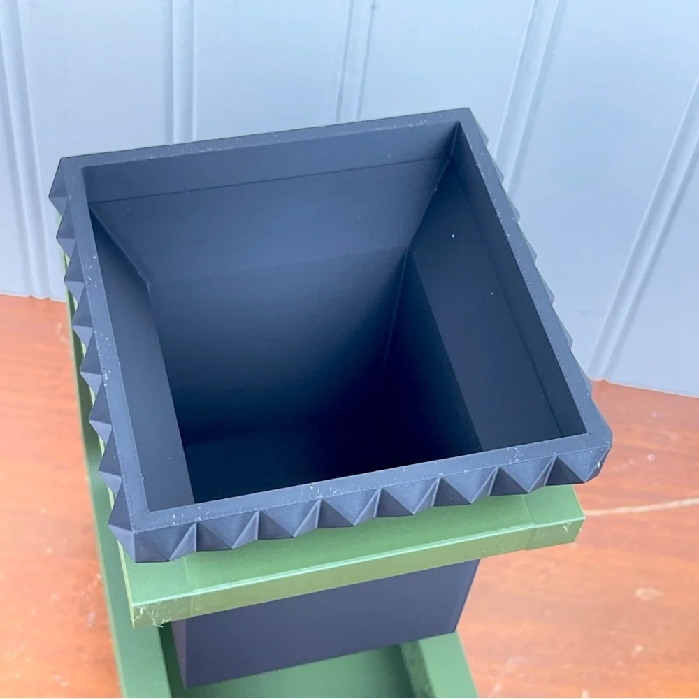 The Daka Planter, Drainage Hole and Stand, Indoor Flower Pot, Succulent Pot